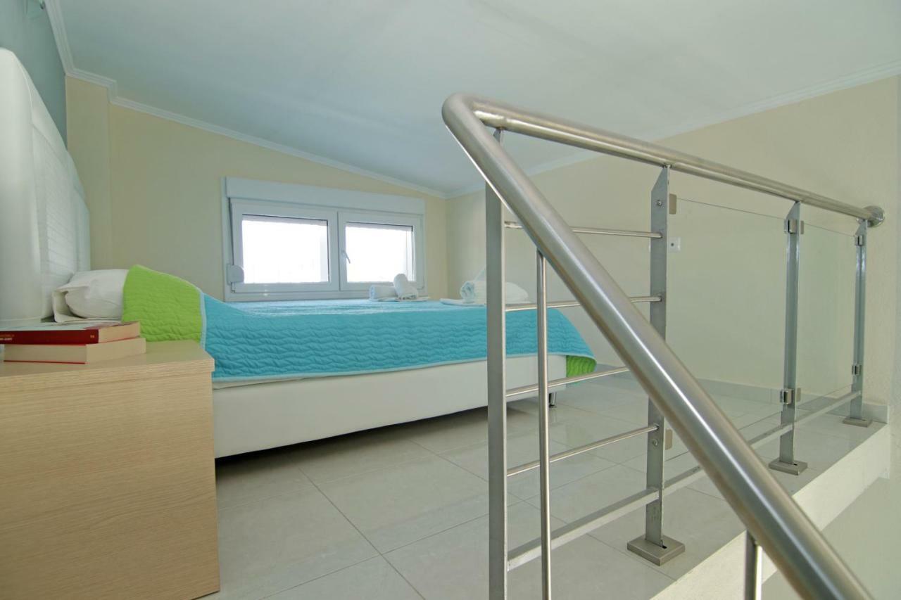 Mavridis Rooms Nikiti  Esterno foto